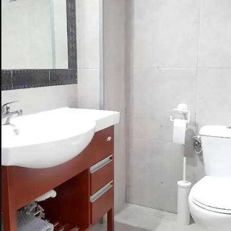 Studio Calle Mesaola Apartment *